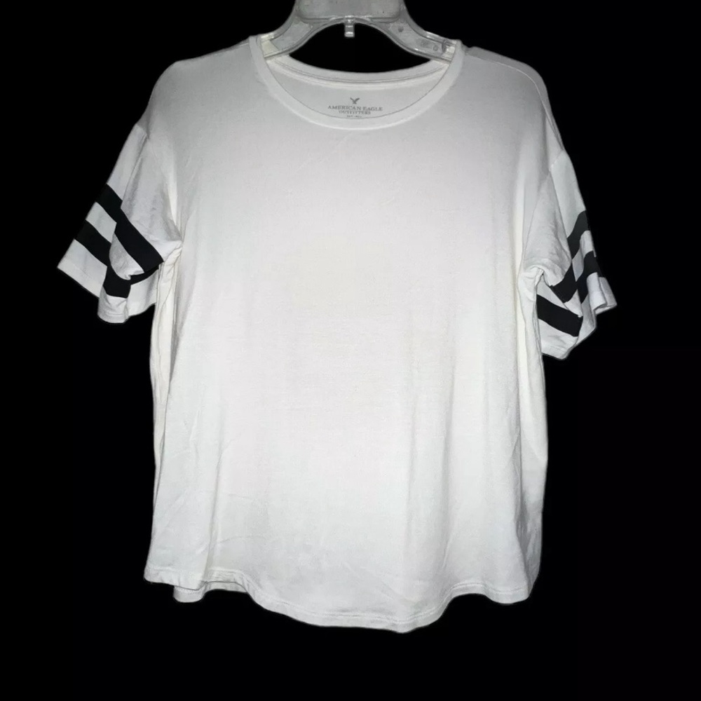 American Eagle Outfitters T- Shirt Womens XS. White  Black Stipe Sleeve Euc